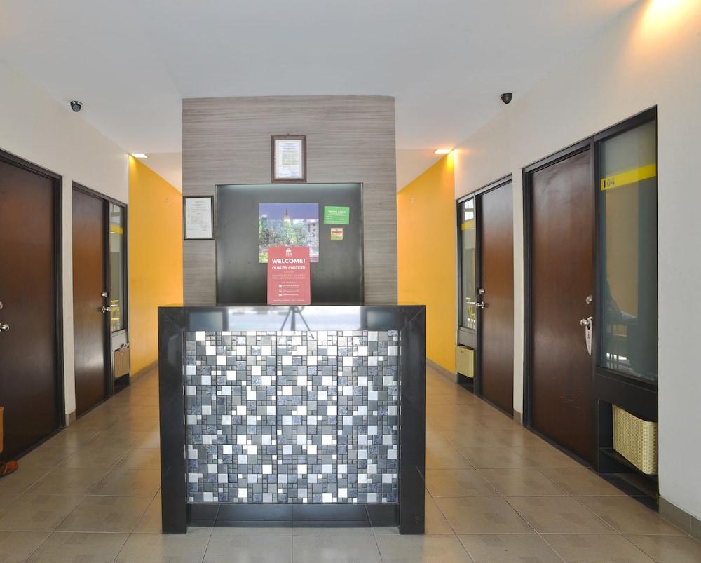 Zen Rooms Setiabudi Barat 雅加达 外观 照片