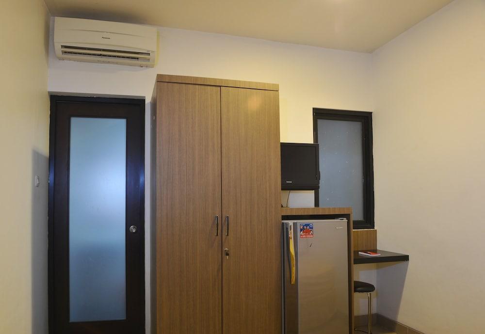 Zen Rooms Setiabudi Barat 雅加达 外观 照片