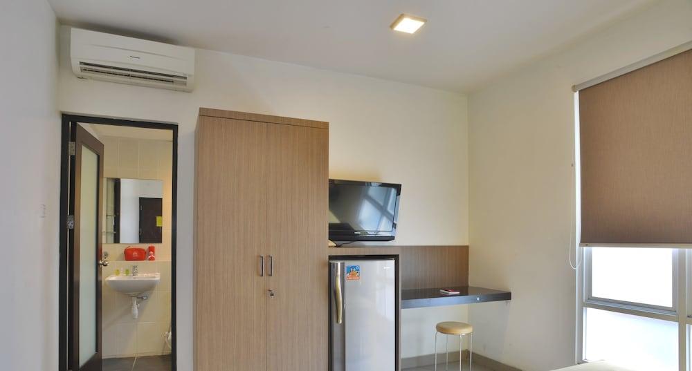 Zen Rooms Setiabudi Barat 雅加达 外观 照片