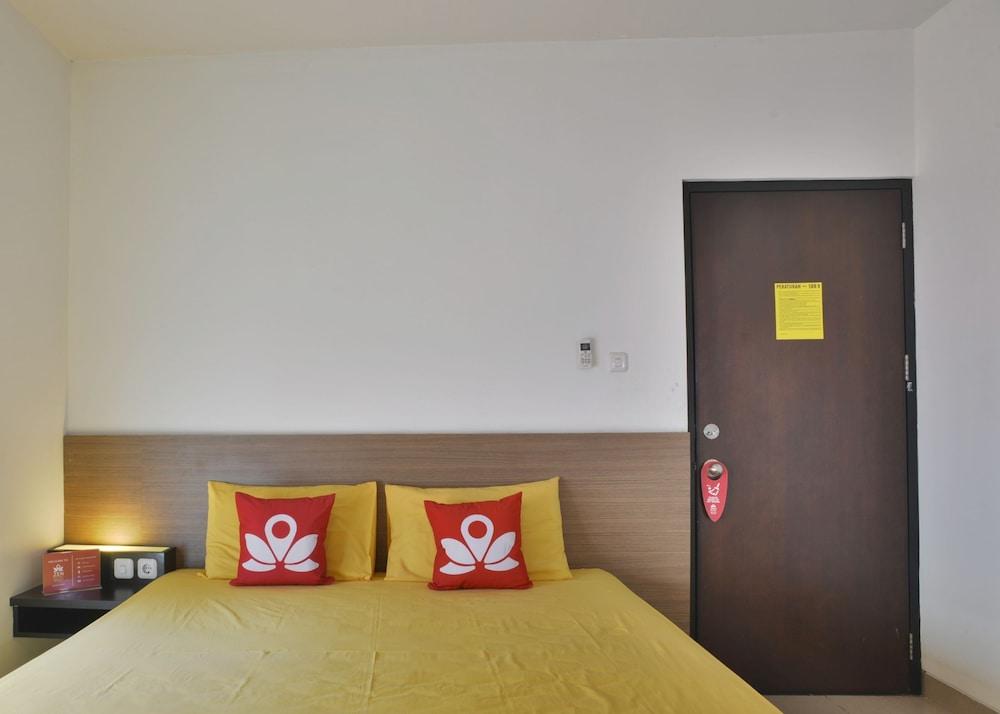 Zen Rooms Setiabudi Barat 雅加达 外观 照片