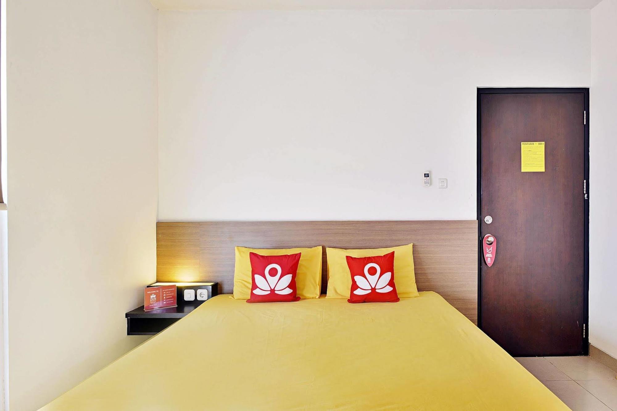 Zen Rooms Setiabudi Barat 雅加达 外观 照片